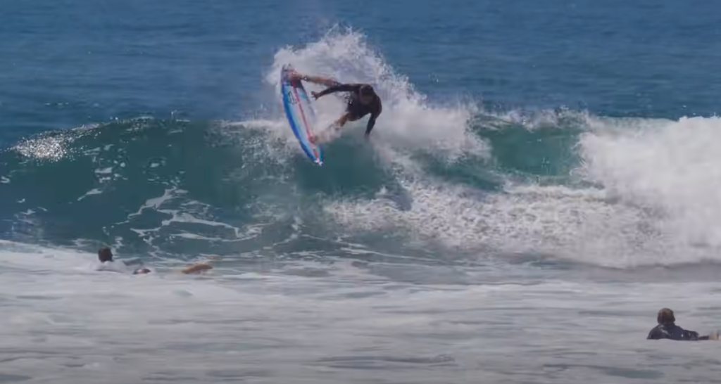 KAI LENNY trestles Youtube de Kai Lenny: Surfeando con John Florence en Trestles antes de las finales de la WSL y el Keiki Paddle